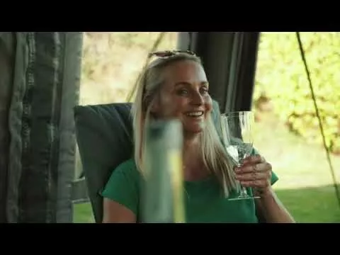 Vango Airbeam Vango Riviera Air 330 Elements ProShield Caravan Awning (2023) 11 Vango Airbeam Vango Riviera Air 330 Elements ProShield Caravan Awning (2023) - Image 9