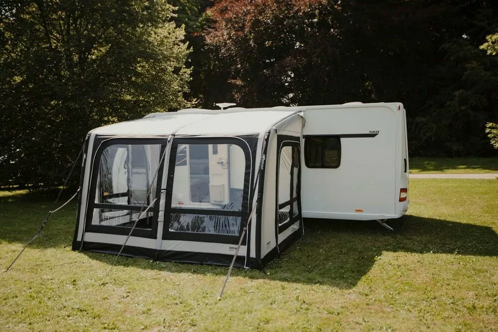 Vango Airbeam Vango Balletto Air 330 Elements Shield Caravan Awning (2023) 3 Vango Airbeam Vango Balletto Air 330 Elements Shield Caravan Awning (2023)